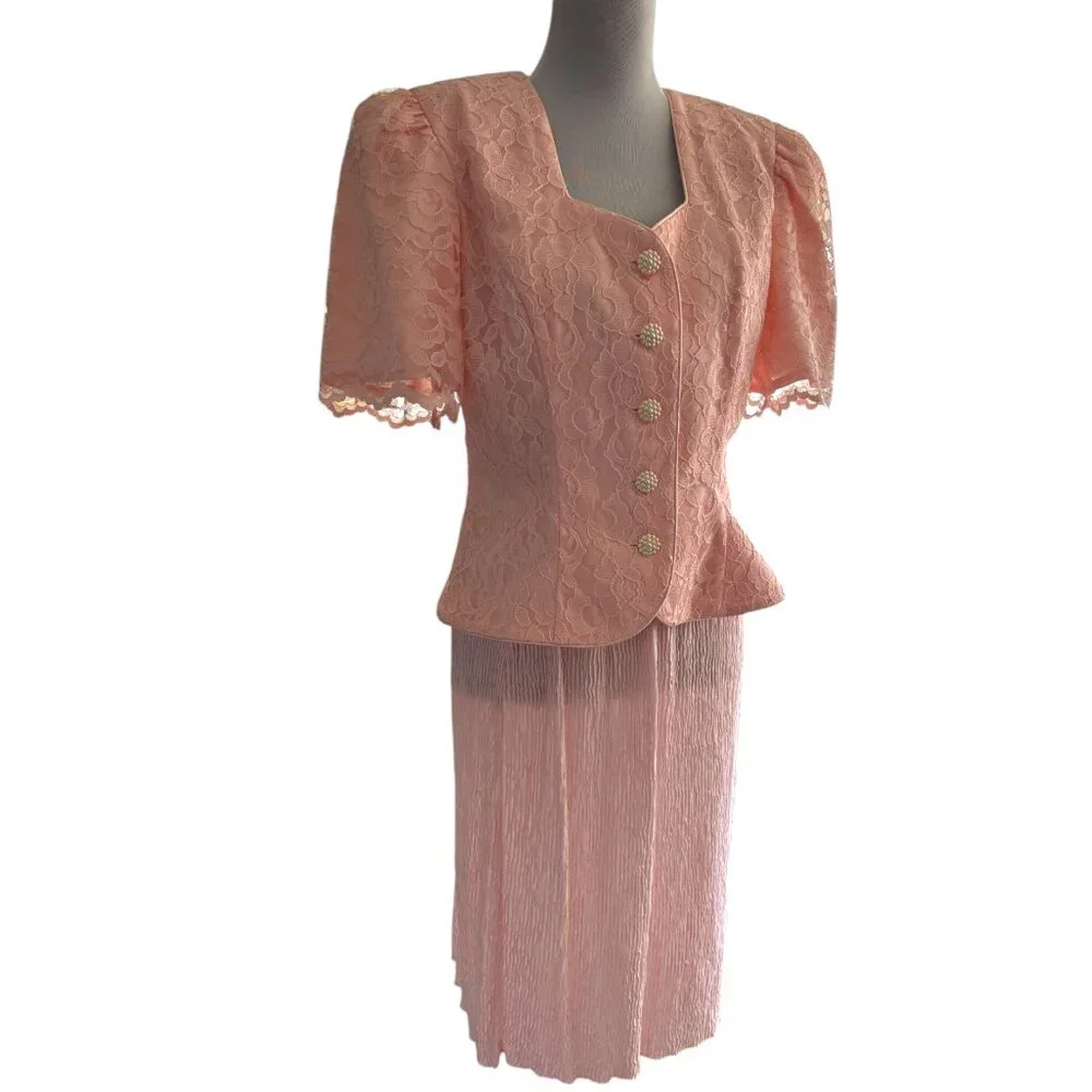 VTG 90s Leslie Fay Petites pink lace floral short sleeve blazer & crepe skirt 8P